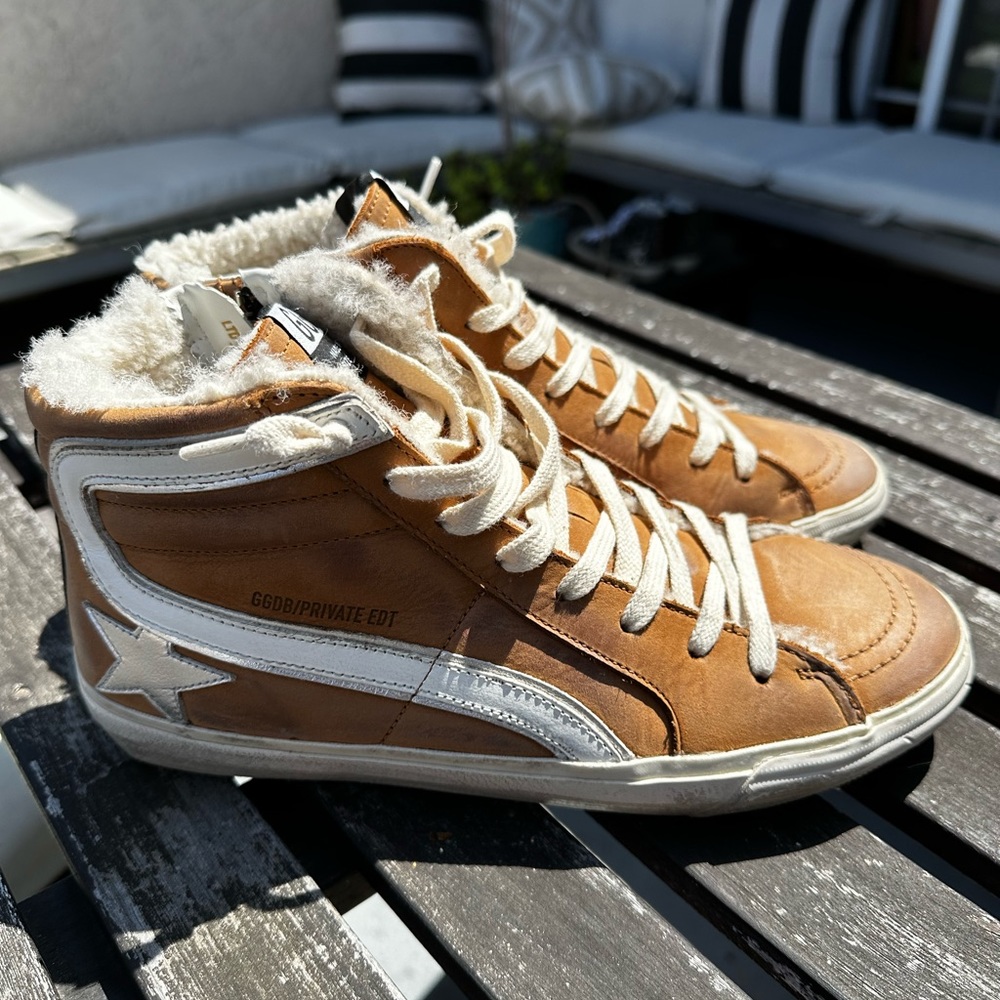 Golden goose slide sneakers, sheep shearing lined. Italian size 38